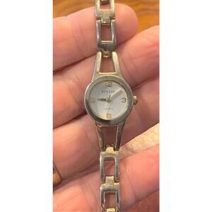 Women's 20mm ilver Tone Decade Watch, Bracelet Band